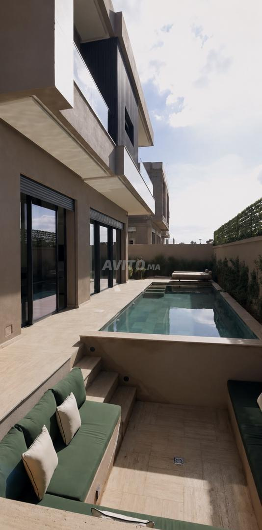 Luxury Contemporary Villa