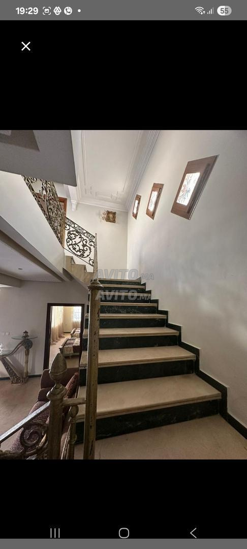 Villa 814 m² à louer à Rabat — Photo 4