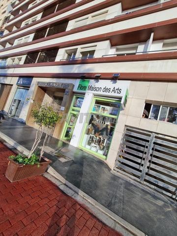 Magasin 87 m² à vendre à Casablanca — Photo 2