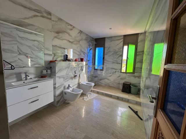 Villa 10000 m² for rent in Casablanca — Photo 12