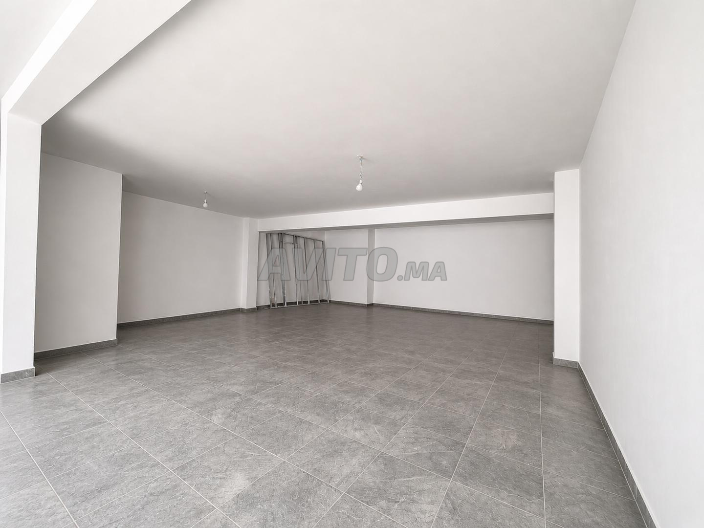 محل تجاري 200م² للإيجار في الدار البيضاء — Photo 6