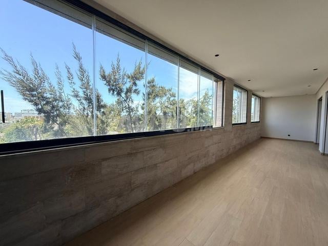 Appartement 114 m² à louer à Rabat — Photo 2