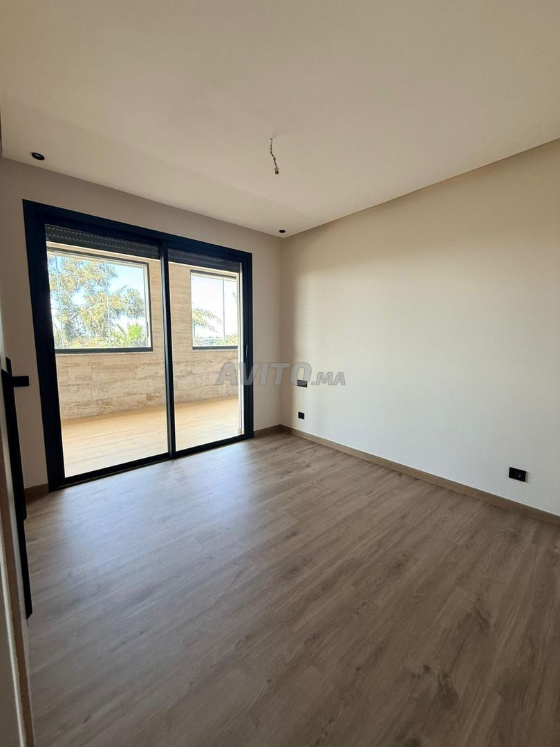 Appartement 114 m² à louer à Rabat — Photo 11