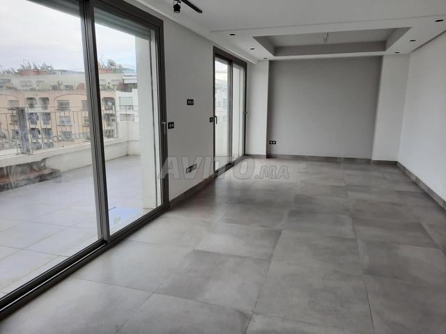 Apartment 138 m² for sale in Casablanca, Gauthier — Photo 2