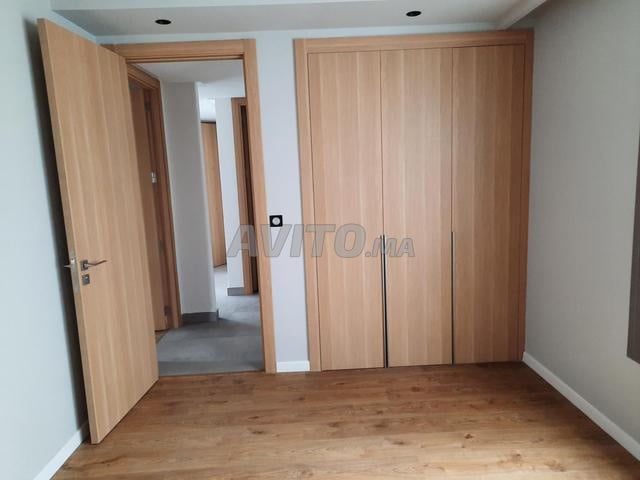 Apartment 138 m² for sale in Casablanca, Gauthier — Photo 3