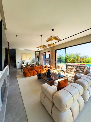Villa for Sale 500 m² in Marrakech — Photo 3