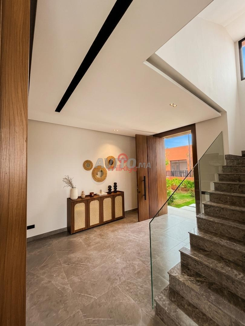 Villa for Sale 500 m² in Marrakech — Photo 18