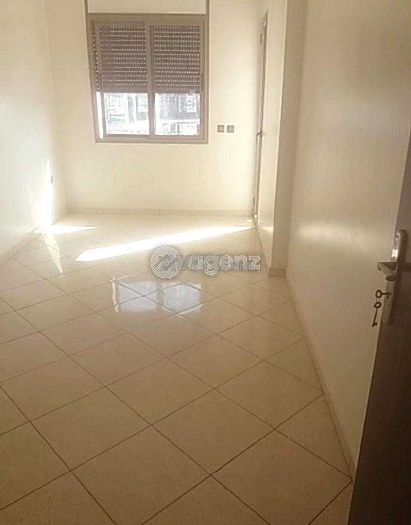 شقة ٨٤م٢ للبيع في الدار البيضاء — Photo 15