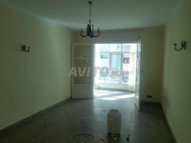 Appartement 100 m² à louer à Casablanca, Ben Ejdia — Photo 2