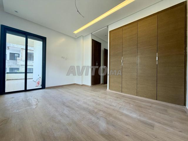 Appartement 130 m² à louer à Rabat El Menzeh-Souissi — Photo 9