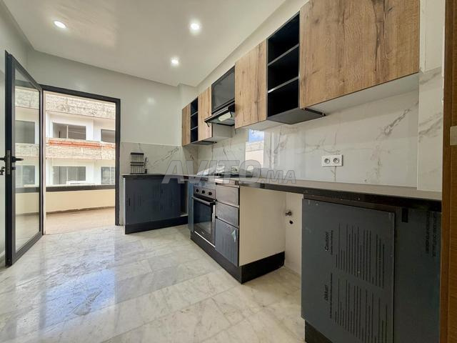 Appartement 130 m² à louer à Rabat El Menzeh-Souissi — Photo 36