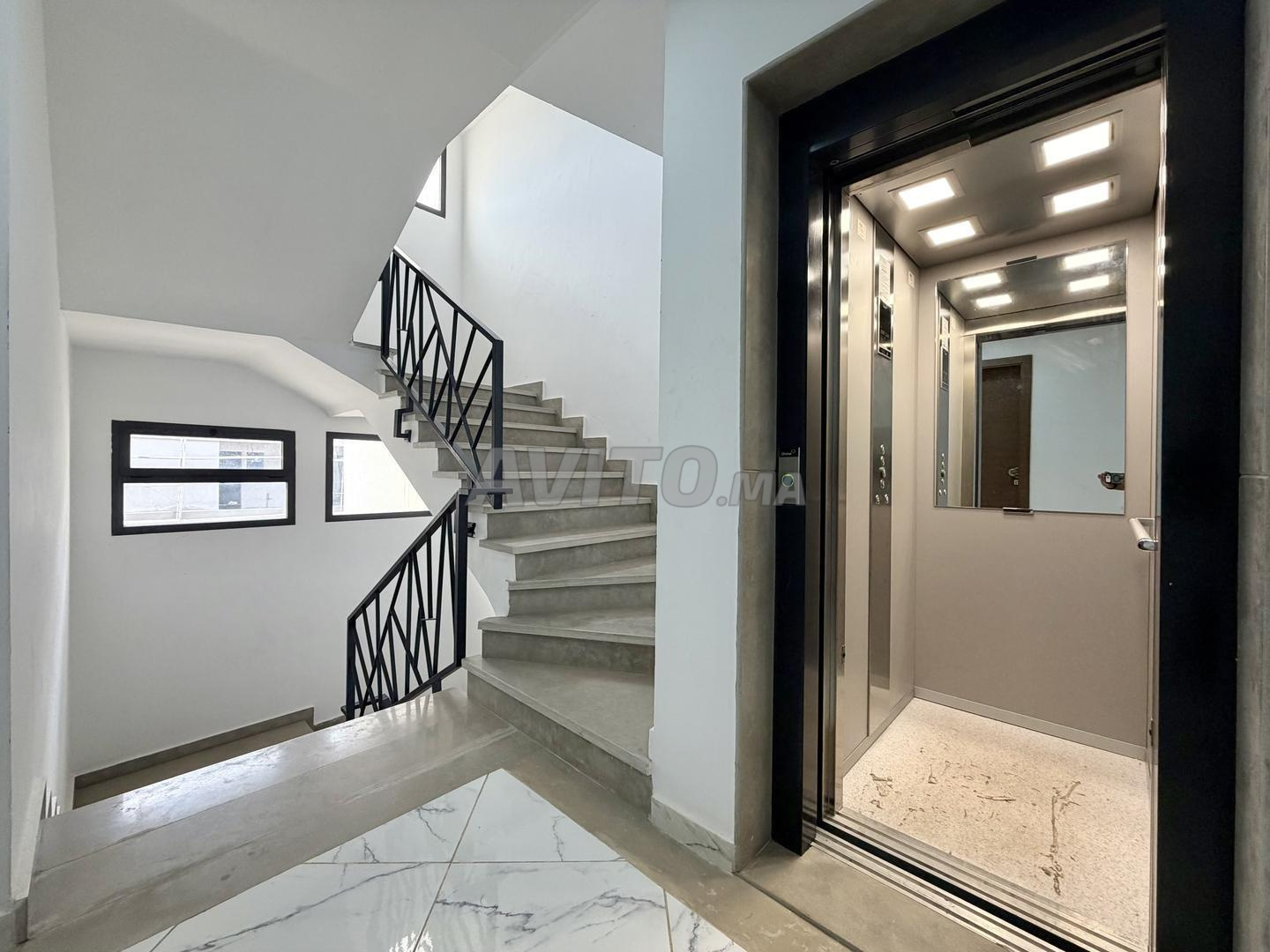 Appartement 130 m² à louer à Rabat El Menzeh-Souissi — Photo 33