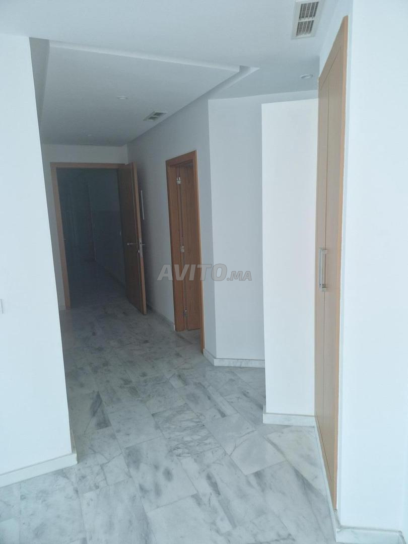 Bureau 100 m² à louer à Tanger — Photo 8