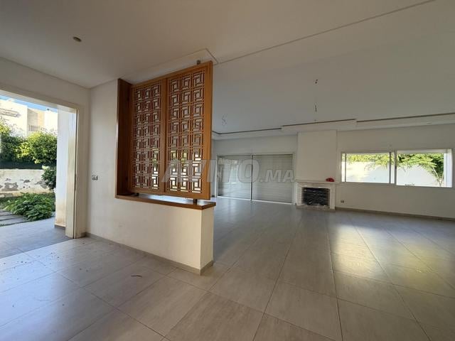 Villa 400 m² à vendre à Rabat, Souissi — Photo 12
