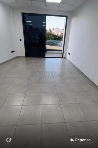 Bureau 46 m² à louer à Casablanca — Photo 8
