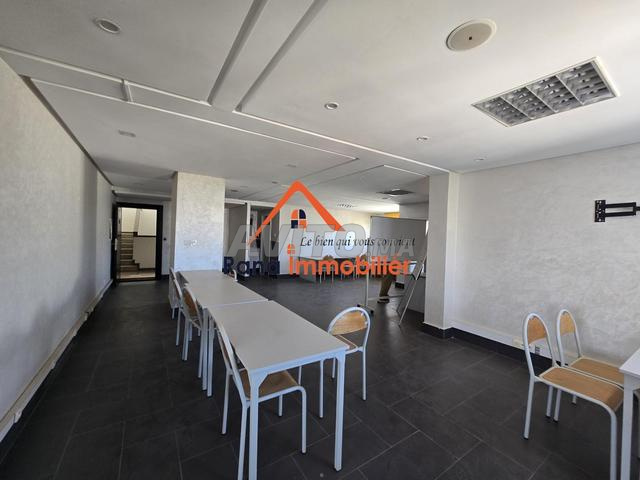 Bureau 130 m² à louer à Rabat Agdal — Photo 16