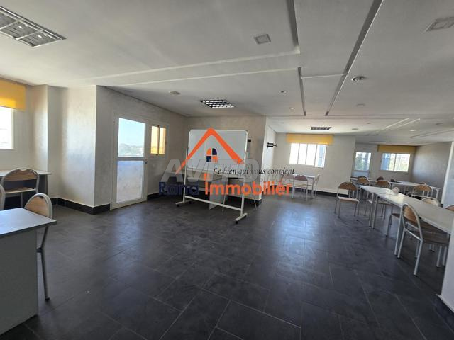 Bureau 130 m² à louer à Rabat Agdal — Photo 24
