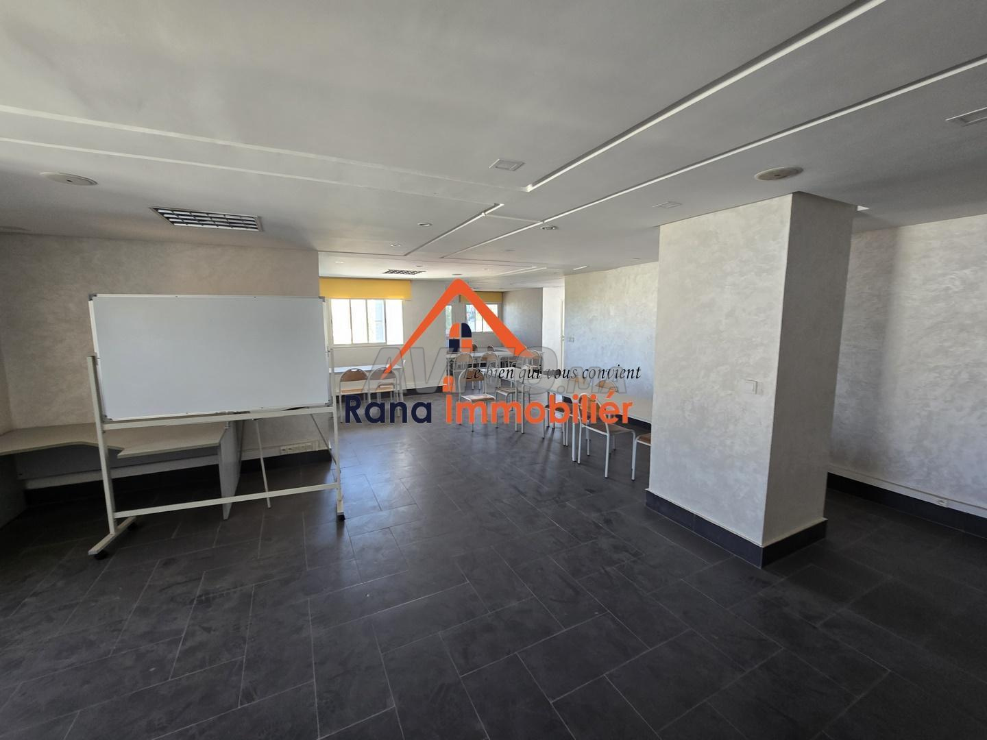 Bureau 130 m² à louer à Rabat Agdal — Photo 25