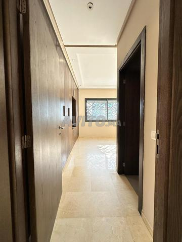 Appartement 2 chambres 120 m² à louer à Oasis, Casablanca — Photo 10