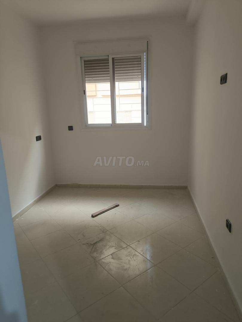 Beautiful empty apartment for rent on the first floor