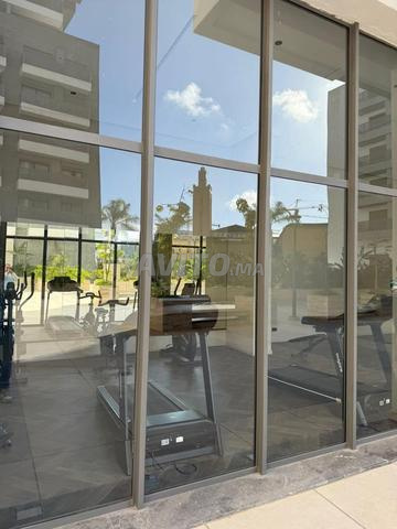 Furnished 2-room apartment with pool and gym for rent in Casablanca — Photo 18