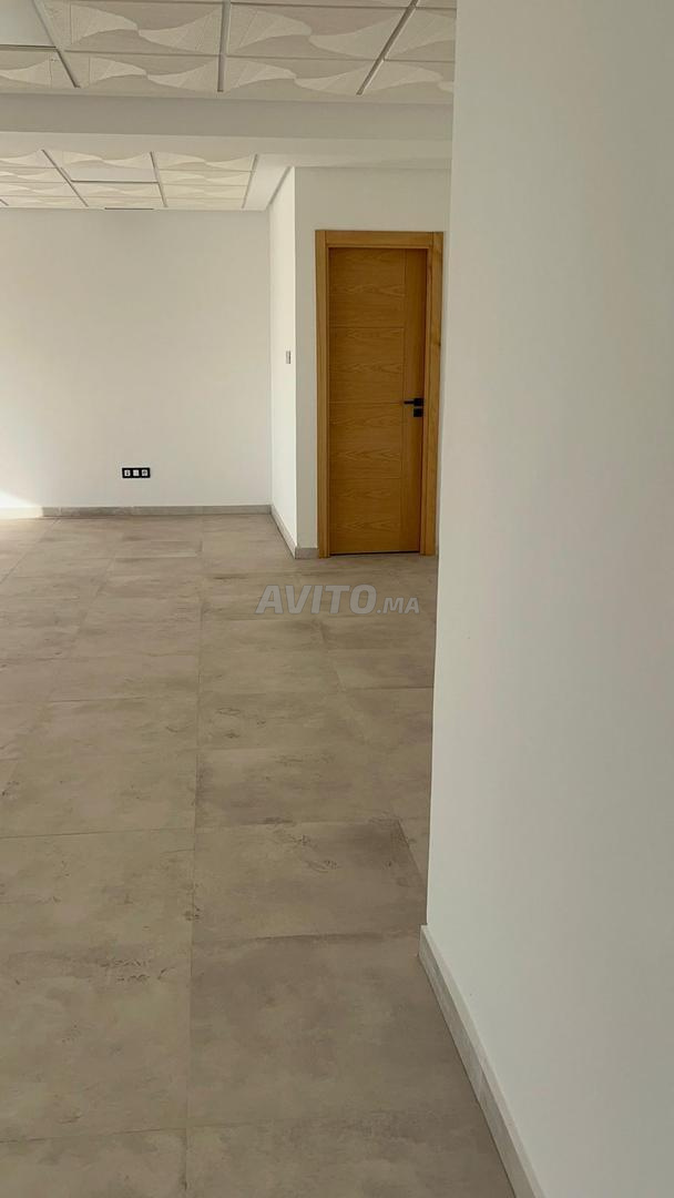 Office space 82 m² for rent in Casablanca Roches Noires — Photo 36