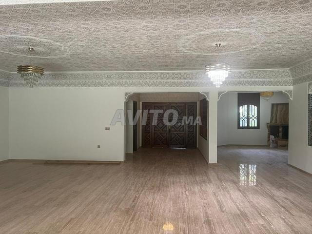Villa 1900 m² à vendre à Rabat Souissi — Photo 4