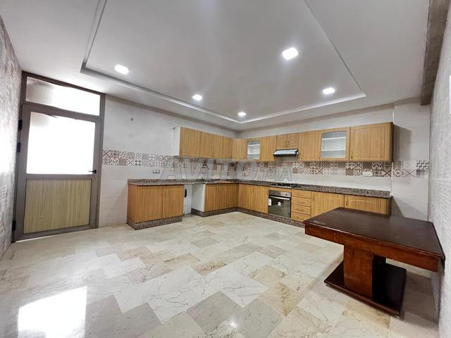 Appartement 170 m² à vendre à Casablanca – Ghandi — Photo 4