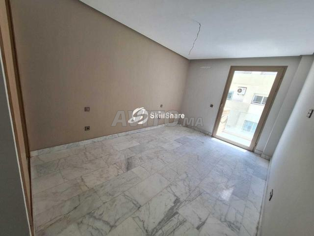 شقة 93 م² للإيجار في الدار البيضاء — Photo 6