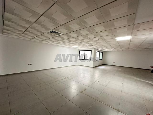 Office 85 m² for rent in Casablanca, Roches Noires — Photo 5