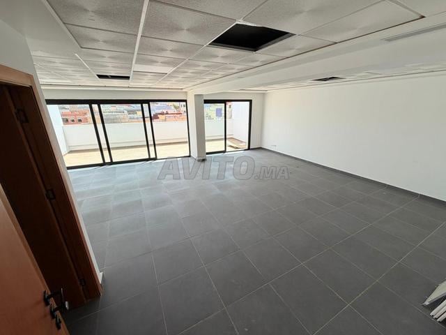 Bureau 76 m² à vendre à Tanger (Dar Tounsi) — Photo 2