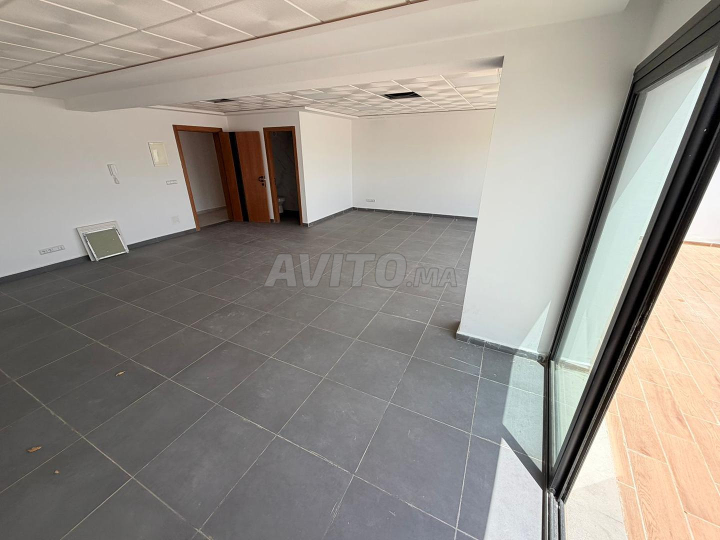 Bureau 76 m² à vendre à Tanger (Dar Tounsi) — Photo 31
