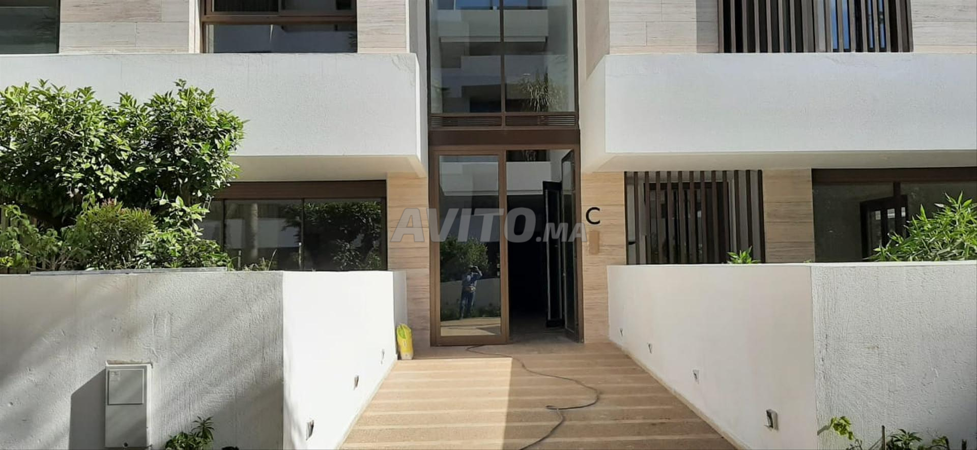 Apartment 128 m² for rent in Témara (Souissi) — Photo 3
