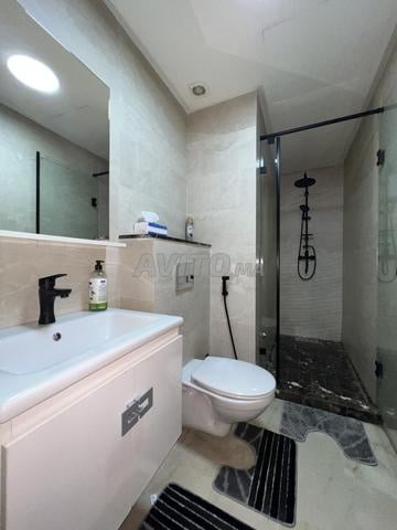 Studio Meublé 43 m² à Louer à Casablanca, Les Princesses — Photo 3