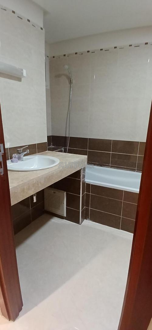 963 m² Apartment for Rent in Bouskoura — Photo 10