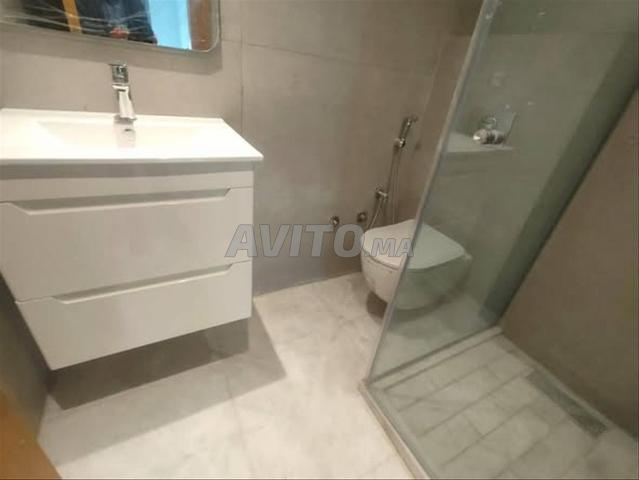 Studio 50 m² à louer à Casablanca (Mers Sultan) — Photo 8