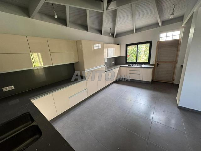 Luxury villa for rent with pool in Casablanca, Ville Verte — Photo 32