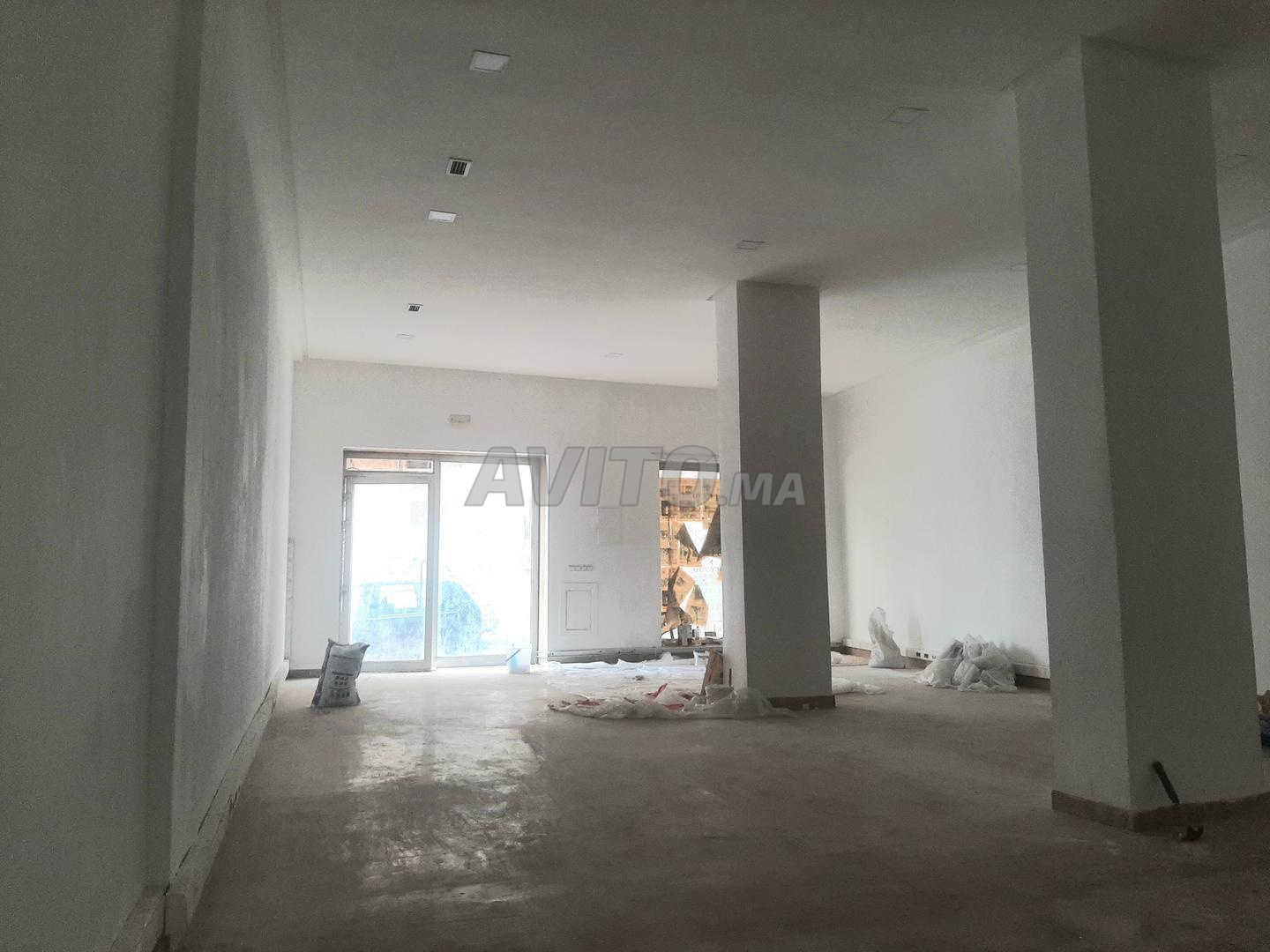 Commercial space 92 m² for rent in Casablanca — Photo 6