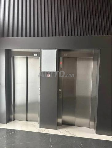 مكتب 76 م² للإيجار في أكادير — Photo 8