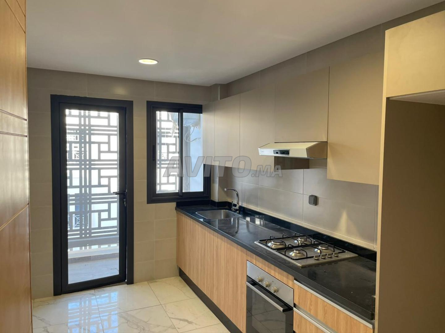 120 m² Apartment for Rent in Rabat (Océan District) — Photo 3