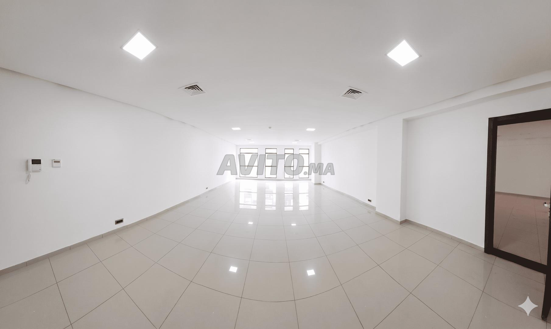 Bureau 95 m² à louer à Casablanca, Abdelmoumen — Photo 8