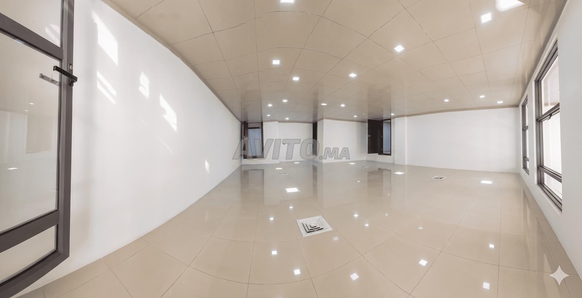 Bureau 93 m² à louer à Casablanca (Abdelmoumen) — Photo 5