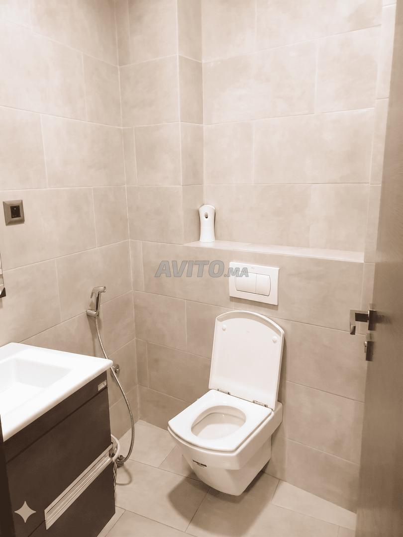 Bureau 92 m² à louer à Casablanca (Abdelmoumen) — Photo 13