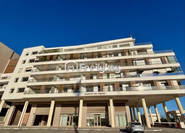 شقة 82 متر مربع للإيجار في الدار البيضاء — Photo 2