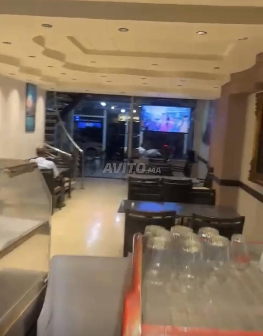 كافيه مطعم ٣٢٠م٢ للبيع في الدار البيضاء — Photo 6