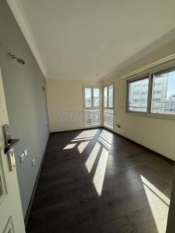 Apartment 80 m² for rent in Casablanca, Belvédère — Photo 6