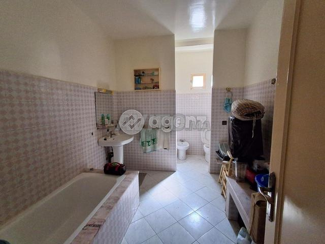 Appartement 210 m² à vendre à Tanger (Administratif) — Photo 16