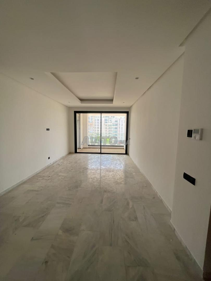 New 2-room apartment for rent in CFC — Photo 4