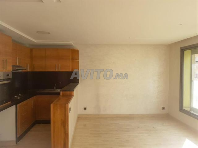 Studio apartment 50 m² for rent in Casablanca - Belvédère district — Photo 9