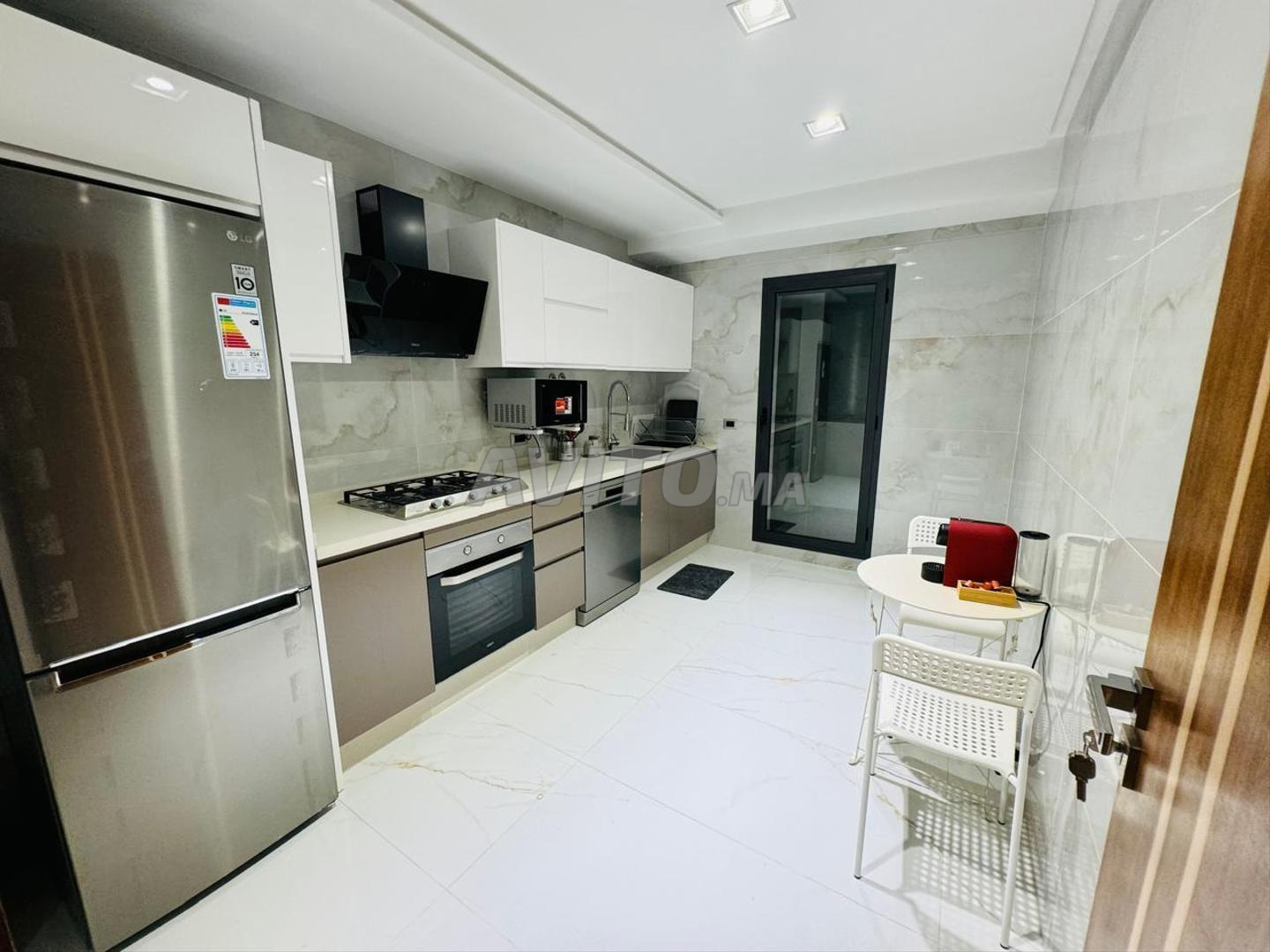 Appartement 60 m² à louer à Tanger (Tanja Balia) — Photo 3